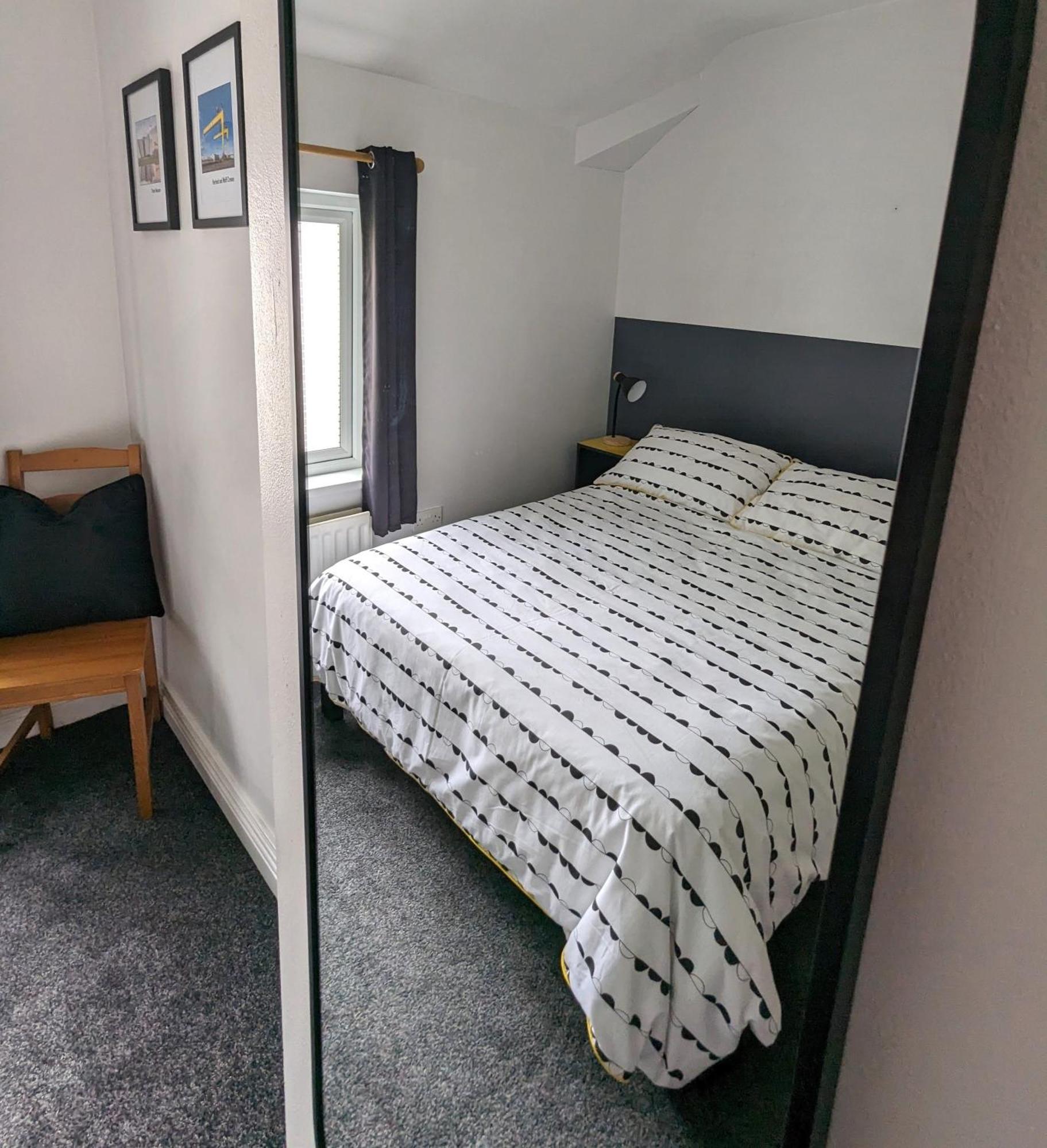 Вилла Heart Of Belfast With Private Garden Экстерьер фото