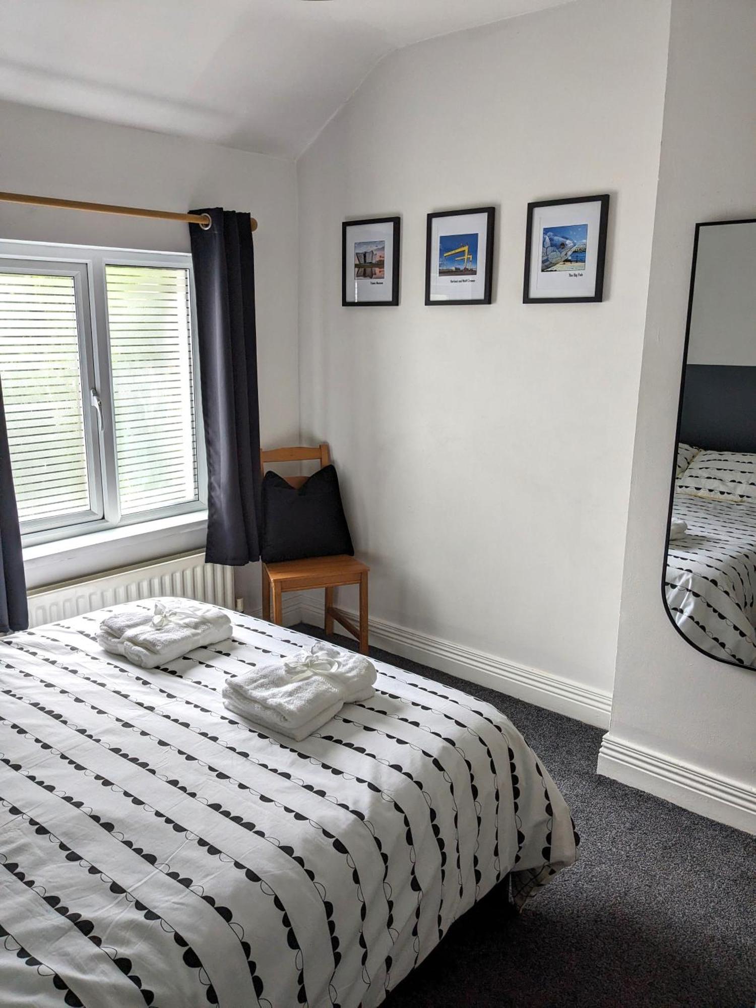 Вилла Heart Of Belfast With Private Garden Экстерьер фото
